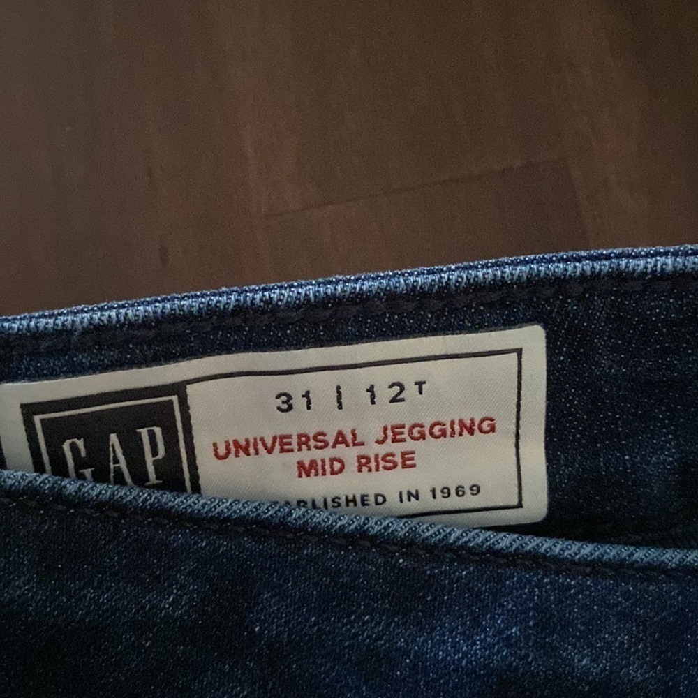Gap Jeans